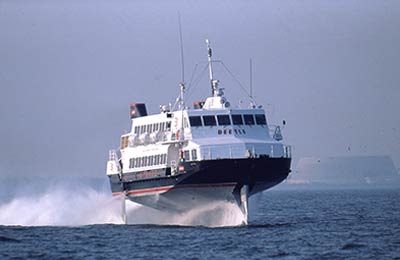 J R Kyushu Escarabajo Ferry